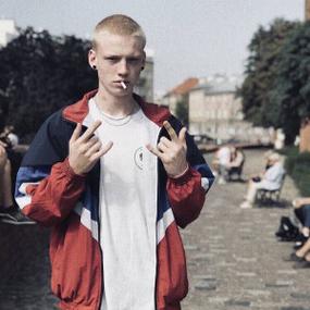 45ux@Zephyr